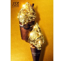 ゴディバが金箔を使った超ファビュラスなショコリキサーを発売したよおお！ 発売15周年を記念した数量限定ドリンクです★