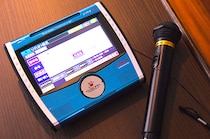 カラオケでいちばん “歌痩せ” できるのはどの曲!?　DAMが高消費カロリーカラオケソングランキングを発表！