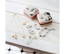 大人になったNANAファンへ。ナナとハチをイメージしたジュエリーが登場！マニアックすぎる『NANA』のムック本もあるよ！