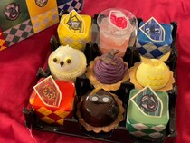 コージーコーナーで「賢者の石」モチーフがぎゅぎゅっと9個のプチケーキに！ハリポタファン的にテンションが上がったのはね…