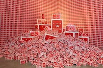 横浜赤レンガ倉庫で牛乳石鹸「赤箱」の世界観を体験🐄オリジナルグッズや体験型コンテンツを楽しめる「赤箱 AWA-YA in YOKOHAMA」開催