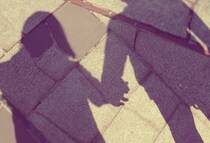 【あなたはどう？】「年の差婚」より「同い年婚」の方が仲良し？ 年の差婚カップルは別居や離婚の危機をより感じているとの調査結果