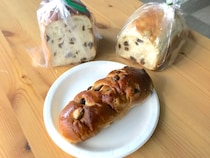 【素朴な疑問】本当に「レーズンパンは見た目で損してる」のか / 錦鯉のギャグが気になったのでパン屋に行って調べてみた