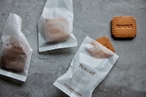 これは行列ができるんじゃない…!? 渋谷・横浜・池袋のエシレでバターの芳醇な香りをワンハンドで堪能できる「焼き立てサブレ」が買えます♡