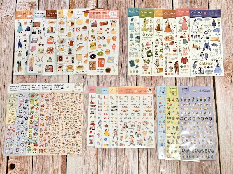 シールを買うの、もう疲れた…！ならば毎月1100円でシールが届くサブスクで新しい楽しみ方をしてみない？