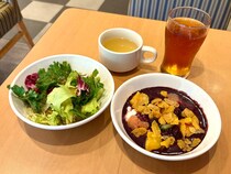 【思ってたんと違ったけど】ガストにアサイーボウルがあるっ！モーニングセットで食べてみたらこれはこれでありなのかも？