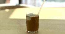 そういえば、ブルーボトルコーヒーの「ノラフロート」が人気だけど “ノラ” ってどういう意味？実際に飲んでたしかめてみたよ