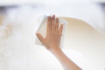 ひとり暮らしのほうが大掃除をする率が高いらしい→そこには納得のいく理由がありました