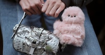 お気に入りのバッグにぎゅっ。かわいさが限界突破しているまるで赤ちゃんな癒やし系ロボット・mirumi♡なんでそんなに人気なの？