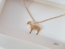 【1300円以下】早い者勝ち！「minne」のかわいい “モフモフ” ひつじさんのハンドメイドアクセ7選