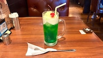 大人を無邪気にさせる1杯🍒星乃珈琲店の「ジャンボクリームソーダ」はほかのクリームソーダとはひと味ちがうんです…！