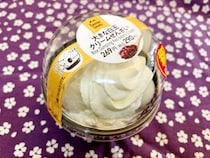 生クリームがドーン!! 大きな白玉が5個も入ったファミマ「大きな白玉クリームぜんざい」の満足度が高すぎるー！