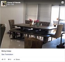 見つめていたい…物陰に身を潜めて飼い主さんを「家庭内ストーキング」しているわんこがFacebookで話題です♪