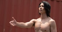 週末、なに観る？ カウチポテトのお供：Netflix人気ドラマ『今際の国のアリス』シーズン2の山下智久が衝撃💥前作を超えるアクションとスケールにも注目です