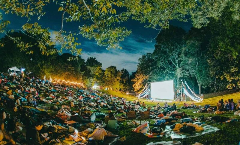 オールナイト野外映画フェス「街の呼吸と森の映画祭2026」開催🎞️🍿『恋する惑星』に『秒速5センチメートル』などラインナップが激アツです