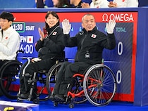 16年前とは何かが違う、初戦こぼすも前を向く車いすカーリングのベテランペア