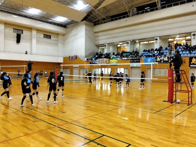 初心者しか出られない中学生バレーボール大会が定員オーバーの大盛況。大会設計の秘訣とは