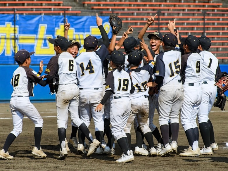 お祭りみたいで親子が夢中になる小学生野球大会の「仕掛け」とは