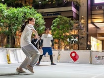 初心者もプロの強打を返せる⁈ 全米大流行「ピックルボール」が楽しすぎる理由