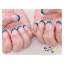 【細フレンチ】トレンドネイル！爽やかブルーでシャープな指先に