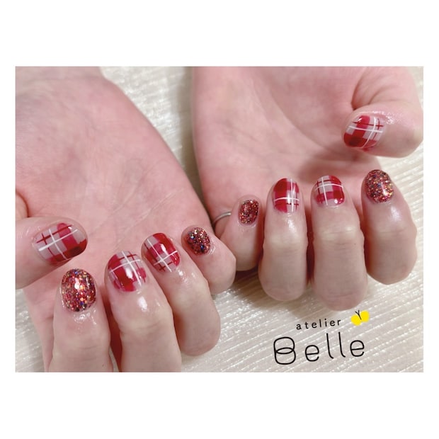 【あったかカジュアルネイル】赤みブラウンチェック×ラメアートで華やかに