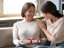 年末年始の帰省は気疲れしやすいイベント。品格ある振る舞いについて元ファーストクラスＣＡがお教えします