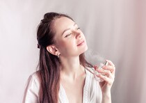 ローズケアで疲れが癒されるって本当？ローズを使った美習慣はじめてみませんか