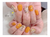 【大人ニュアンスネイル】ラメアートとの相性抜群！マスタードカラーで魅せる指先