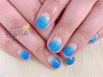 【グラデーションネイル】春を先取り！透明感のあるブルーで爽やかに