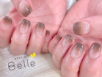 【上品大人ネイル】イベントにも最適！指先になじむブラウンの万能グラデーション