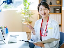 バリウムと胃カメラはどちらを選べばいい？特徴についてクリニック院長の安江先生に伺いました