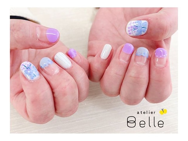 【紫陽花カラーネイル】淡いブルーとパープルで魅せる柔らかな表情のニュアンスネイルがおすすめ！
