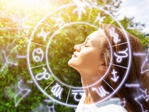 【１２星座別】水星逆行の時季に気をつけることは？占い師からのアドバイス