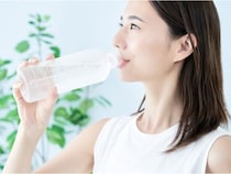水だけじゃ熱中症は防げない？水分補給についてクリニック院長寺井先生に伺いました