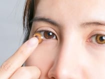 人気の「水光カラコン」で救急搬送も？知らずに使うと危険な『失明リスク』と医師が教える正しい選び方