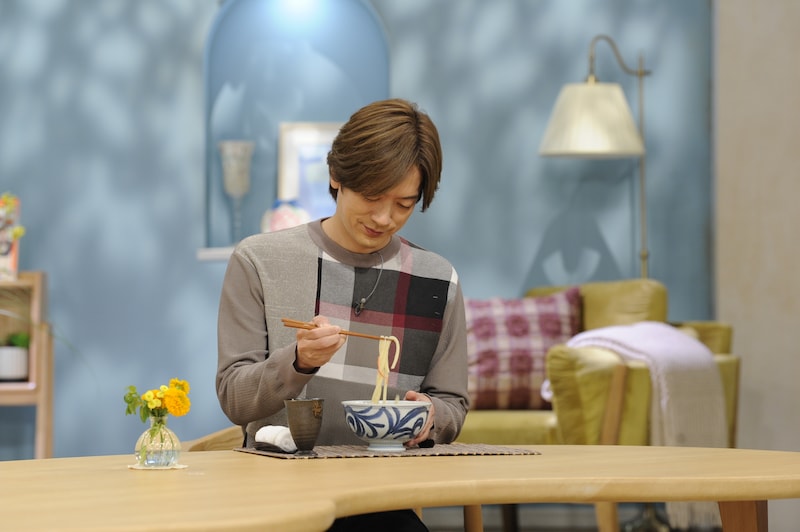 「耳元で“パパぁ…”って」DAIGO、1歳長男のかわいすぎる“お出迎え”にほっこり