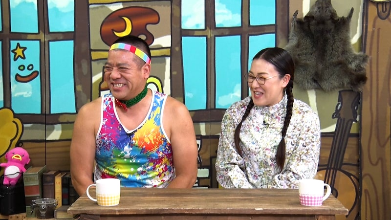 「全裸で貼っている…」　ギネス記録をとったあの芸人夫婦が登場！！奇妙な夫のギネス行動に妻の不満が爆発！！