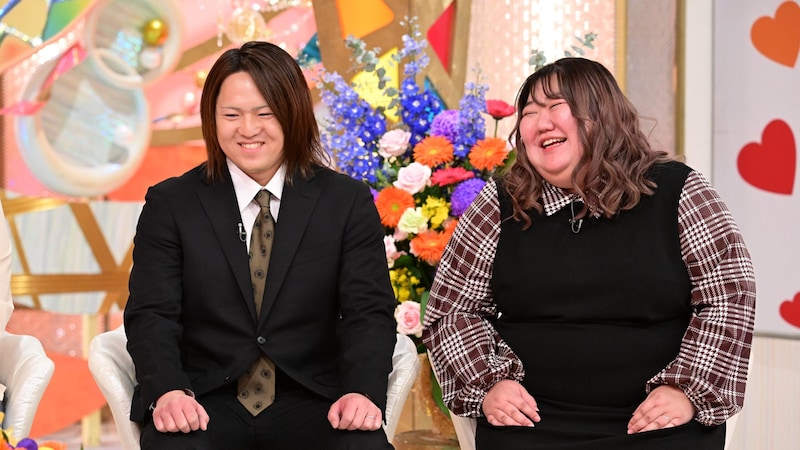 「新婚さんいらっしゃい！」　妻が「家から出られない…」会社のストレスで心の病気に！　そのとき夫は妻の好きなお菓子をいっぱい買って…