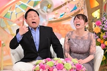 「新婚さんいらっしゃい！」夫は、大注目のモノマネ芸人　「井上咲楽をいじりながらラジオっぽく曲紹介する伊集院光」