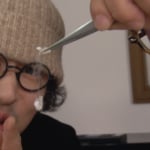 『探偵！ナイトスクープ』 病気で切断したつま先の骨をネックレスにして身につけたら、めちゃロック！ 竹山探偵と依頼者が、世界で一つだけのアクセサリー作りに挑む