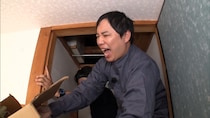『探偵！ナイトスクープ』何やら“やばい”予感！？ 家の天井裏に謎のダンボールが…！