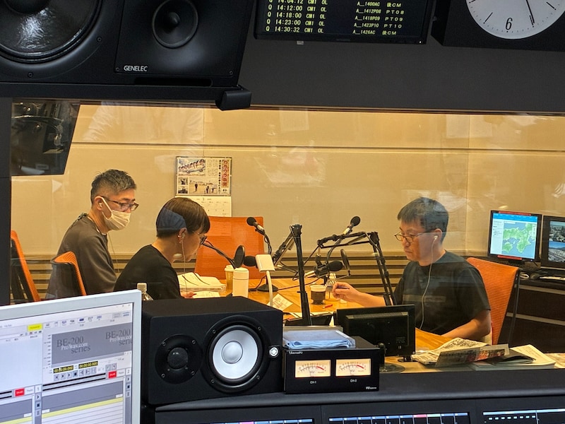 「離婚せえへんかな?」ナイツ塙に熟女の手が迫る!ナイツのラジオ番組『ナイツ ザ・ラジオショー』と『ますだおかだ増田のラジオハンター』が同時生放送！