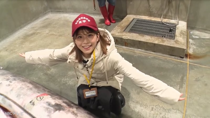 『旅サラダ』女優デビュー大仁田美咲アナに「100万ドルの笑顔」「ウチの娘になって」の声　彼女が大興奮した、自分より大きな魚とは？