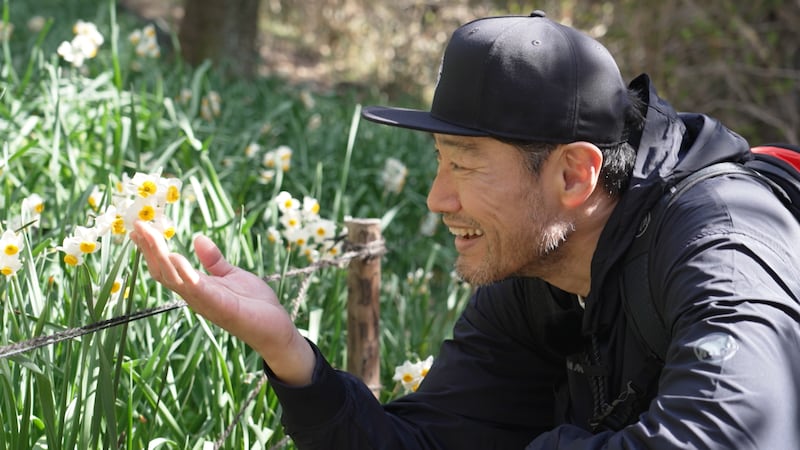 えっ！200ｍ級の山にしてこの眺望？イケオジ俳優・平山祐介が低山の魅力てんこ盛りの高尾山（大阪）で驚きの連続！