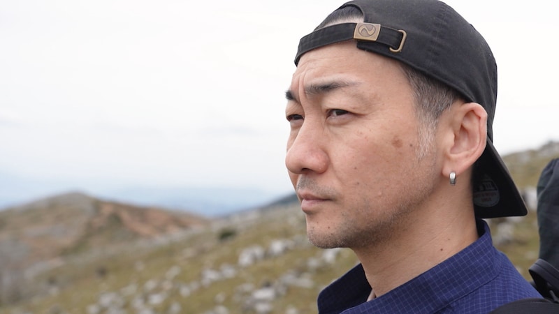 俳優波岡一喜が花の百名山で初の1000ｍ超え登山！霊仙山（滋賀県）は山頂付近の異世界感がハンパない！