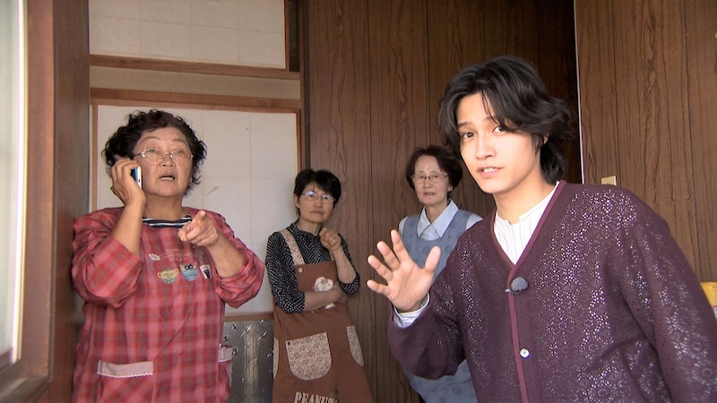 『相席食堂』メンバー脱退経て…Aぇ! groupに大型ルーキー加入? 佐野晶哉とまさかの即興コラボ歌唱