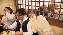 「相席食堂」魔性！？あの元坂道系アイドルが男性客にピタッと密着！