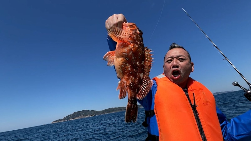 バイきんぐ・西村が海の幸を求めて九州を縦断! 相方・小峠と国仲涼子、MC小泉孝太郎が見守る過酷な旅の行方は?『海上ヒッチハイク』6/21放送