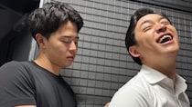 小櫃裕太郎アナ　背中がぁぁ！（ABCテレビ）