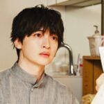 【先行入手】伊川（玉森裕太）が、由梨（森川葵）の夫の遺影を見ると…自分と“瓜二つ”！２年前に事故死⁉／ドラマ『マイ・フィクション』